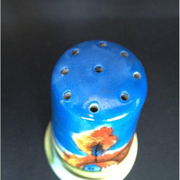 Handpainted Japanese Salt And Pepper Shaker Set - Picture 11 of 12